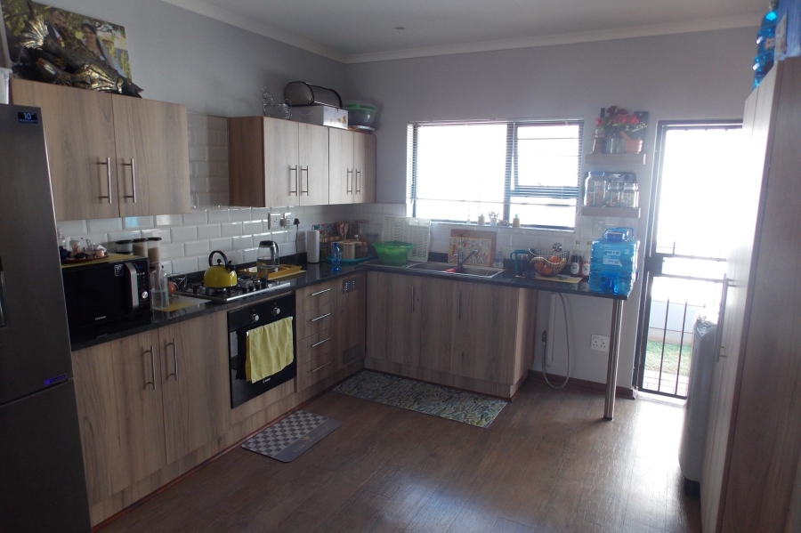 2 Bedroom Property for Sale in Wilkoppies North West